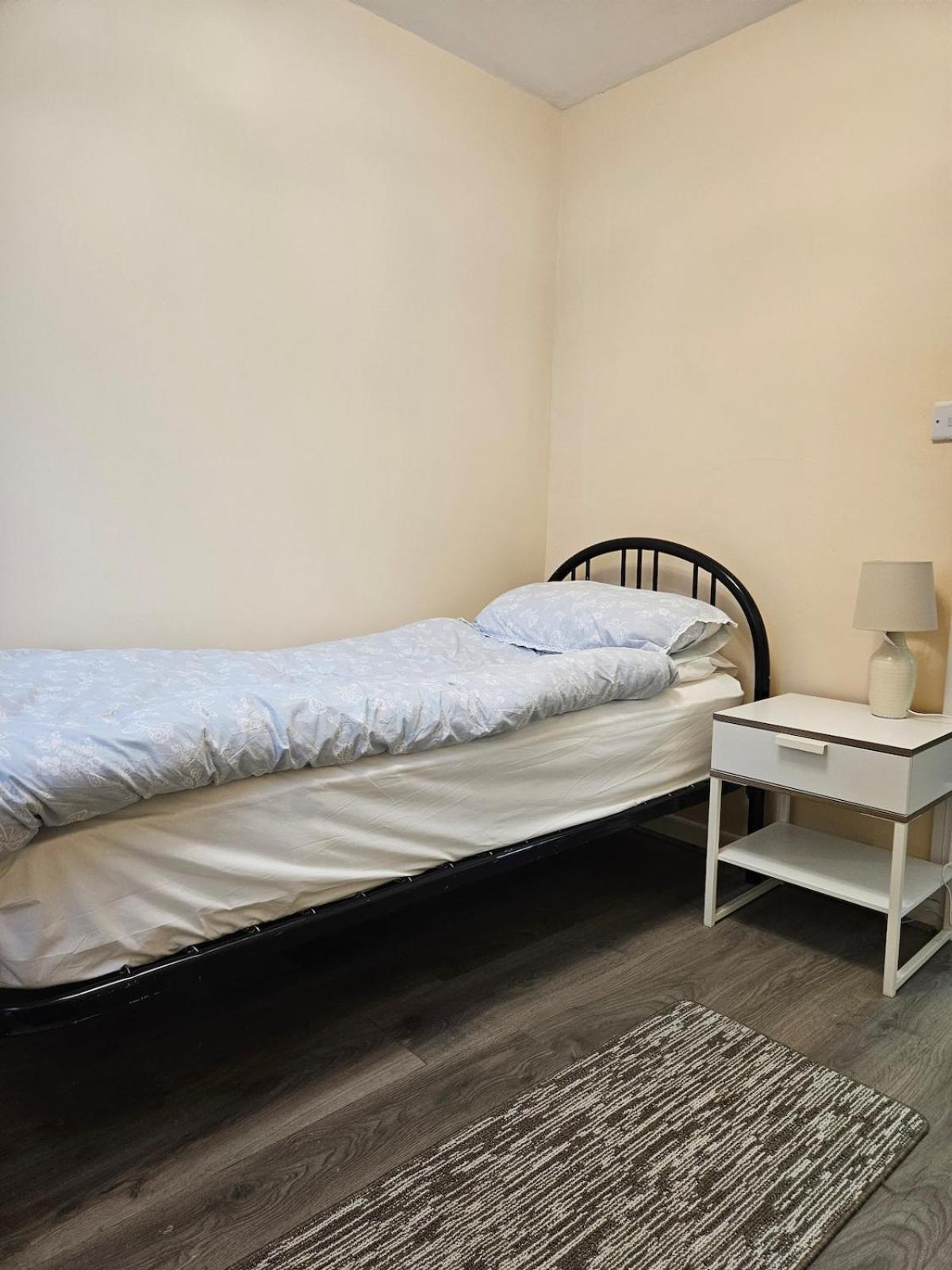 Clover Crest - 2-Bedroom House 水上伯顿 外观 照片